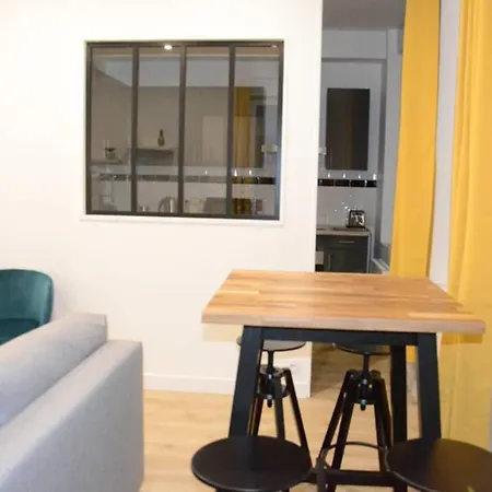 Plein Centre Proche Gare Apartment
